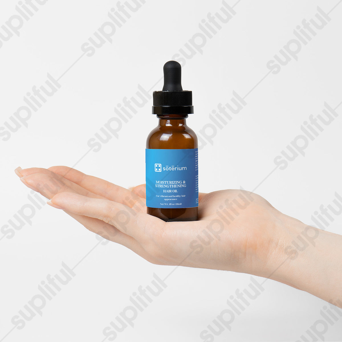 Moisturizing and Strengthening Hair Oil